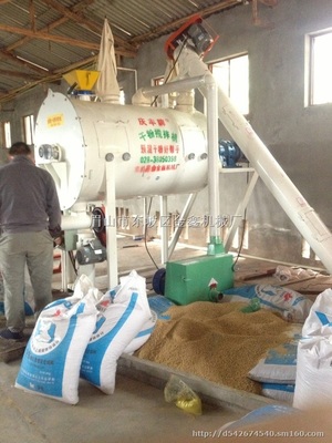 動力電高產量家庭式豬場飼料粉碎機攪拌器,1000斤飼料攪拌機,50型臥式粉碎機,養殖場飼料攪拌機生產供應商-飼料攪拌機